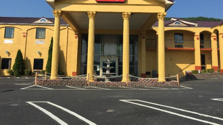 Econo Lodge Dalton
