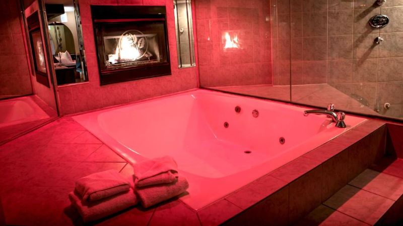 Essence Suites