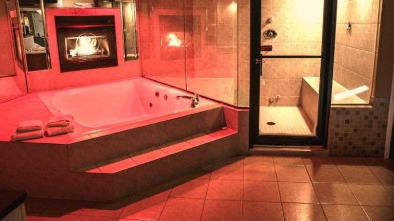 Essence Suites
