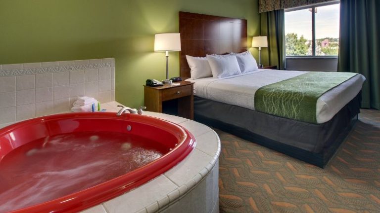 Greenfield Inn & Suites Elizabethtown, KY I65 Exit 94