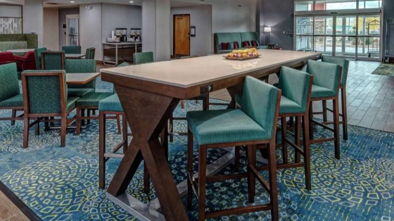 Hampton Inn Latrobe