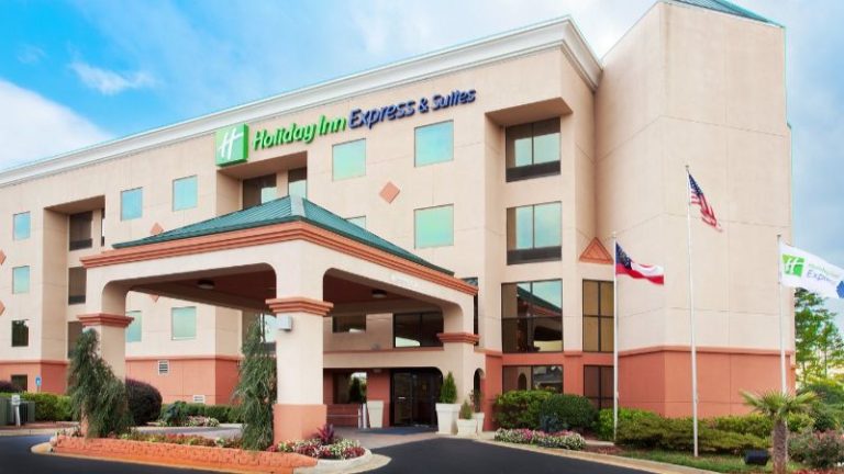 Holiday Inn Express & Suites Lawrenceville, an IHG Hotel