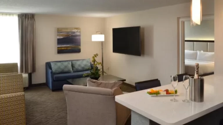 Holiday Inn Youngstown South – Boardman, an IHG Hotel