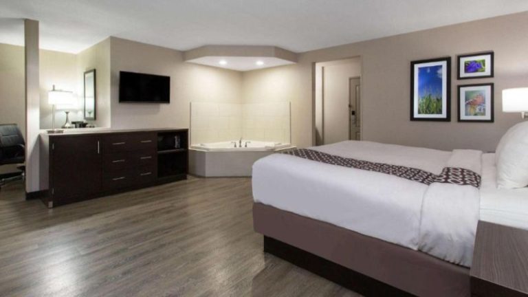 La Quinta Inn & Suites by Wyndham Effingham