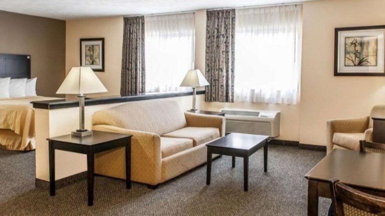 Quality Inn & Suites Mattoon