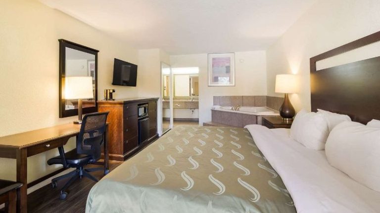 Quality Inn & Suites Statesboro