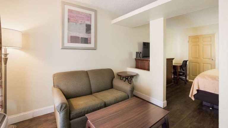 Quality Inn & Suites Statesboro