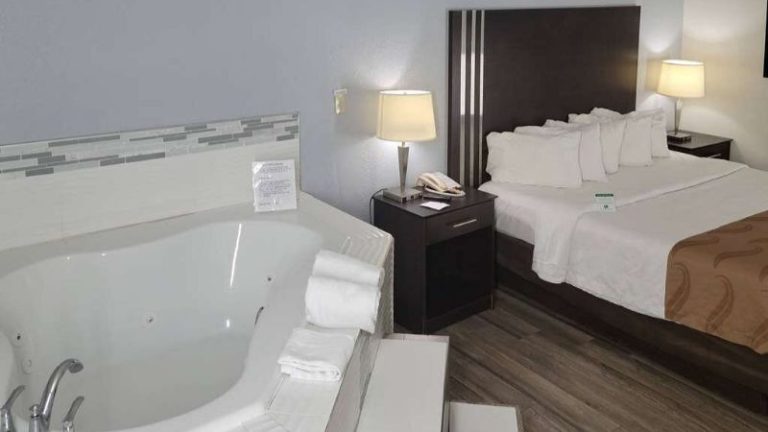 Quality Inn Terre Haute University Area