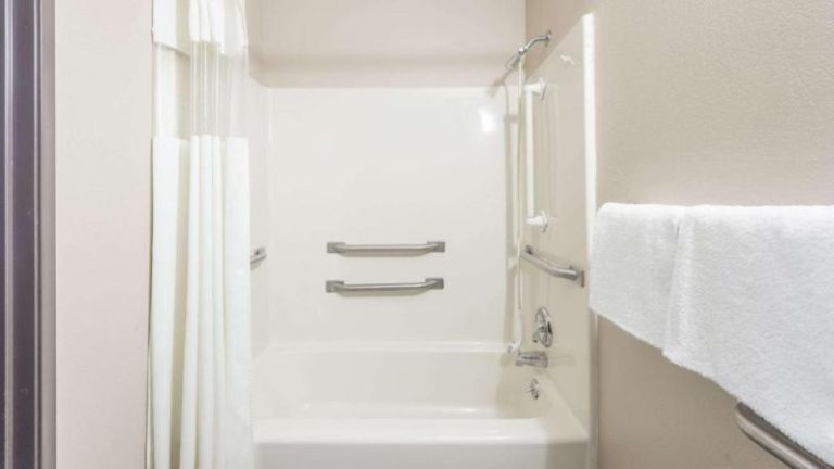 Super 8 by Wyndham O’Fallon MO/St. Louis Area, Missouri