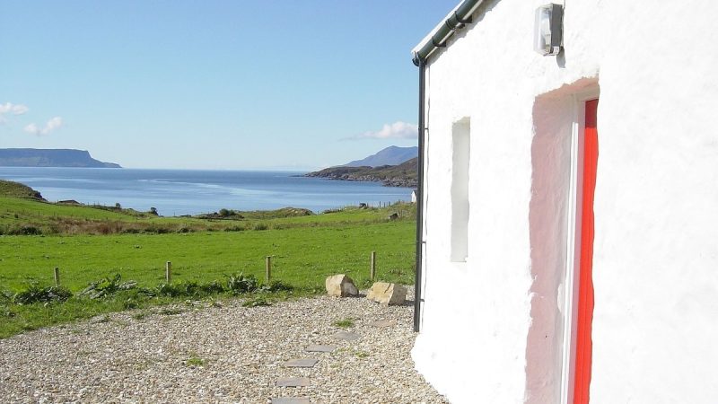 Traditional Old Croft House, cabin with a private hot tub
