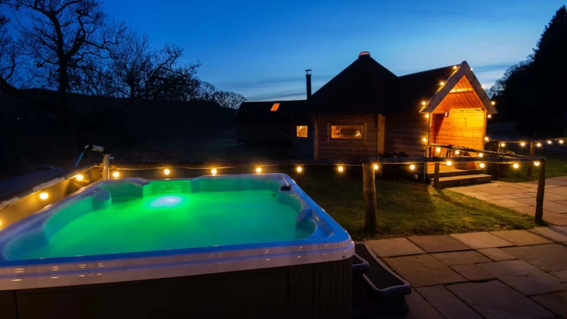Wildcat Lodge, cabin with a private hot tub