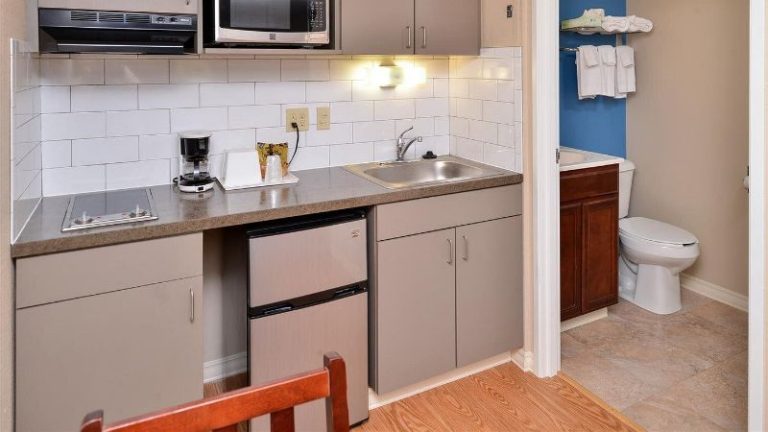Americas Best Value Inn St. Clairsville Wheeling