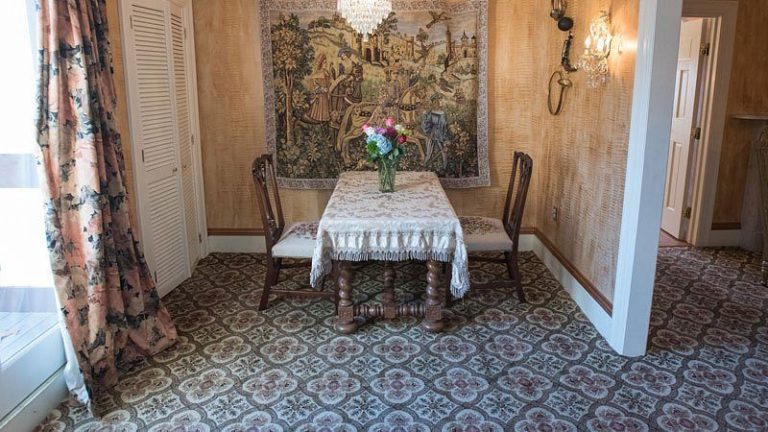 Gramercy Mansion