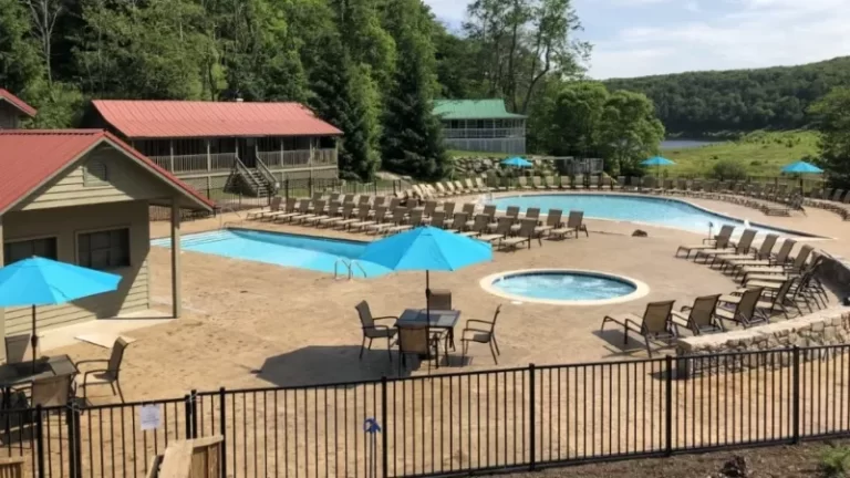 Mountain Lake Lodge