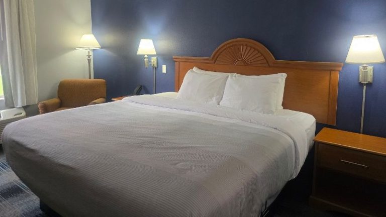 Quality Inn Dublin I-81