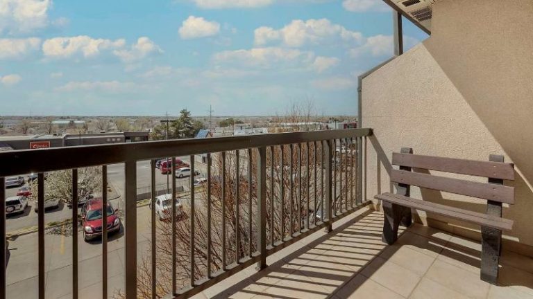 Best Western Plus Country Inn & Suites