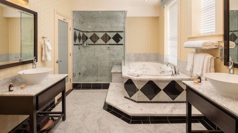 Hotel Shattuck Plaza