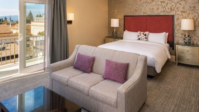 Hotel Shattuck Plaza