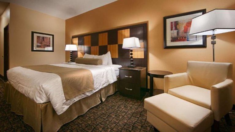 Best Western Plus Wendover Inn