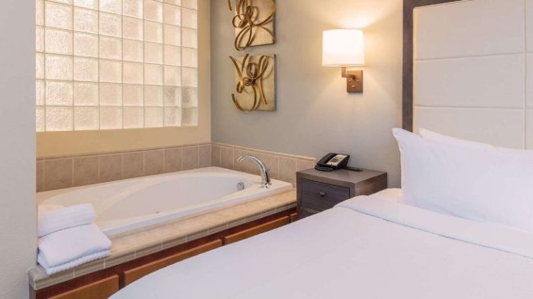 Copperleaf Boutique Hotel & Spa