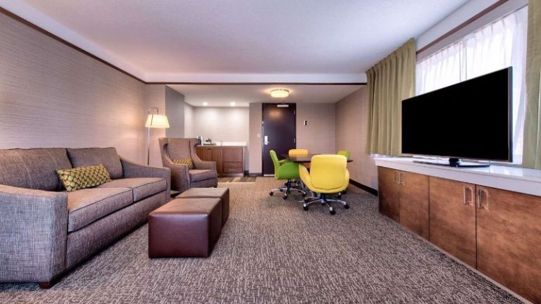 Hilton Garden Inn Detroit-southfield, Mi.