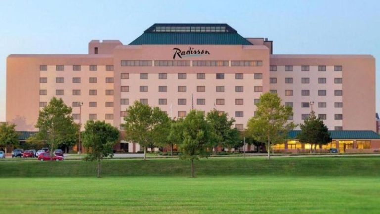 Radisson Hotel Cedar Rapids