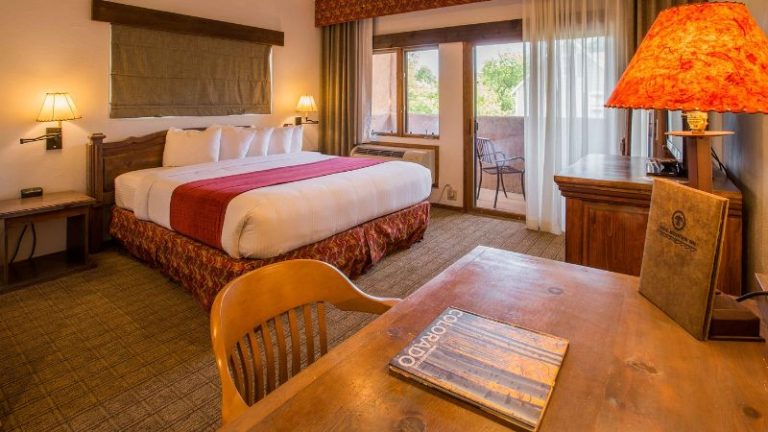 Table Mountain Inn