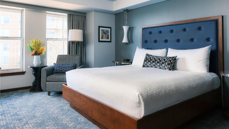 Battery Wharf Hotel, Boston Waterfront, room with private jacuzzi, photo 2