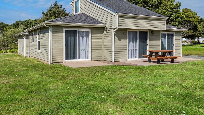 Best Western Inn At Face Rock, room with private jacuzzi, photo 7