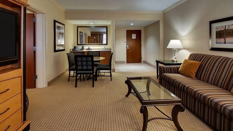 Hollywood Casino Bangor Hotel