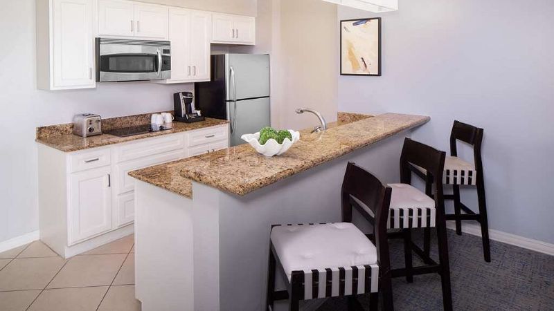 Hyatt Regency Clearwater Beach Resort & Spa, room with private jacuzzi, photo 6