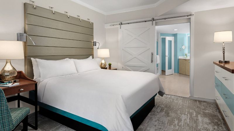 Marriott’s Grande Ocean, room with private jacuzzi, photo 2
