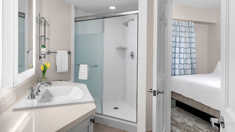 Marriott’s Grande Ocean, room with private jacuzzi, photo 3
