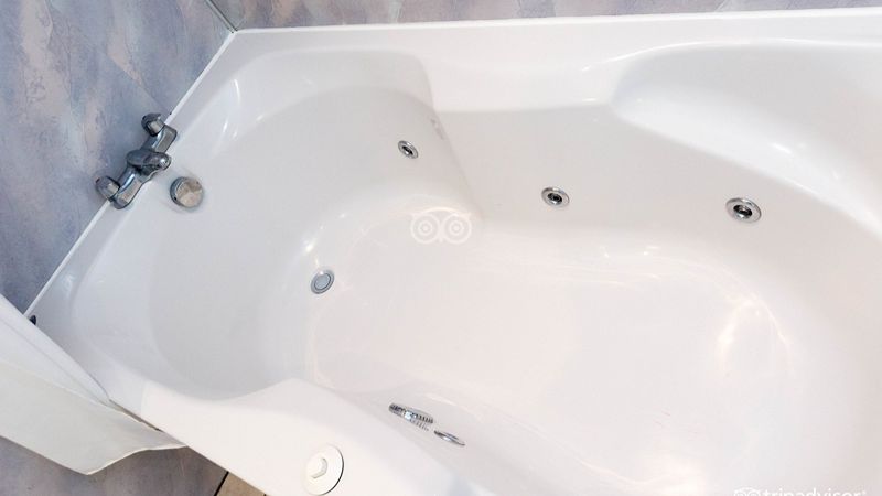 Adelphi Hotel, room with private jacuzzi, photo 1