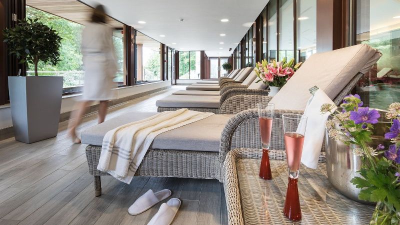 Armathwaite Hall Hotel & Spa, room with private jacuzzi, photo 8