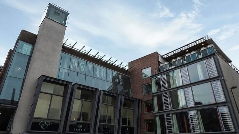 Arthouse Hotel, room with private jacuzzi, photo 6