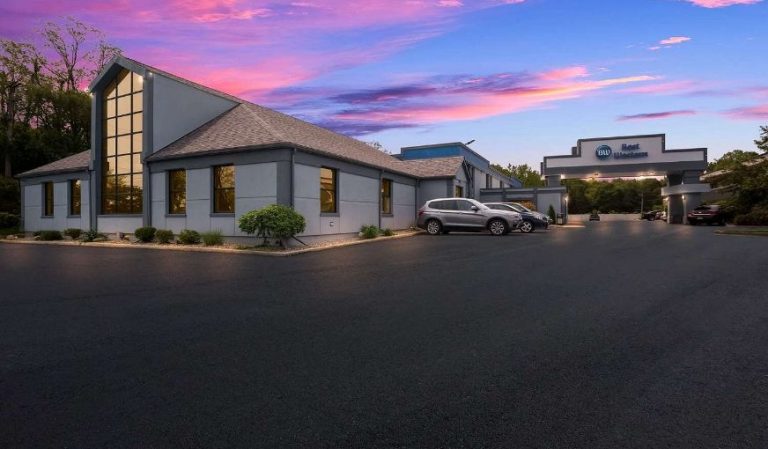 Best Western Executive Inn