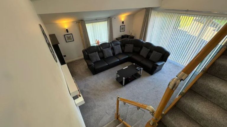 Castle House Holiday Home