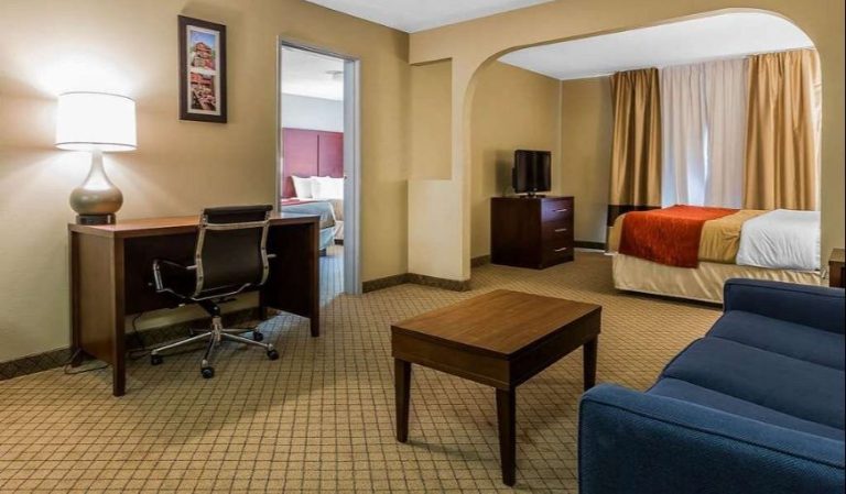 Comfort Inn & Suites Mishawaka-South Bend