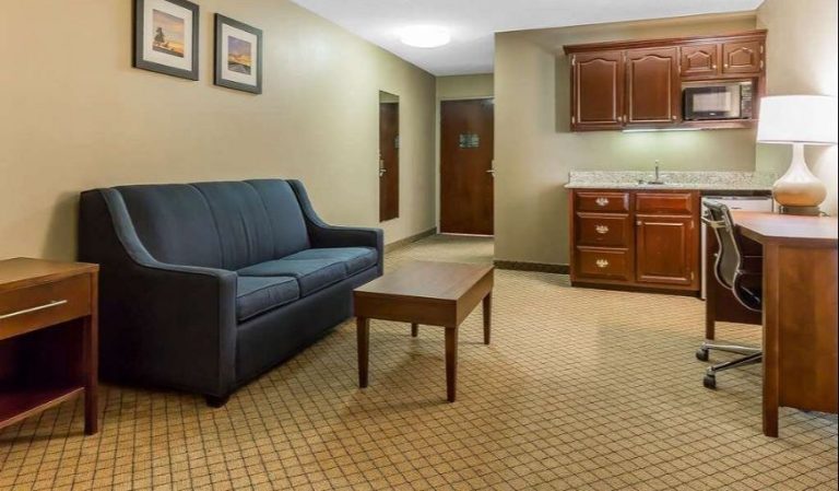 Comfort Inn & Suites Mishawaka-South Bend