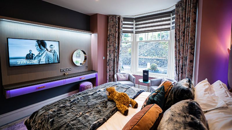 Cranleigh Boutique, room with private jacuzzi, photo 7