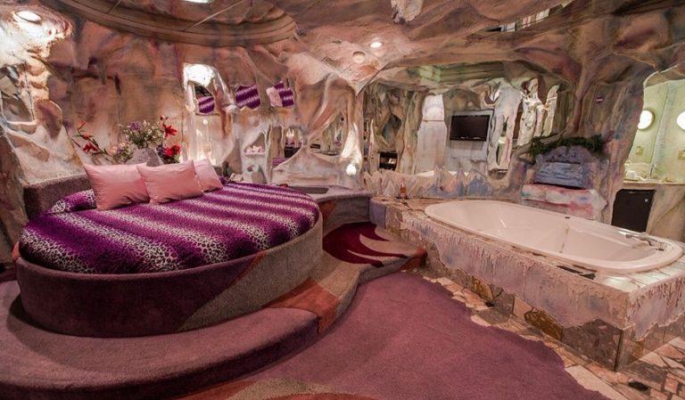 Feather Nest Inn