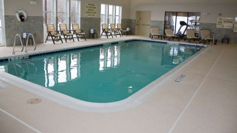 Hampton Inn Watertown