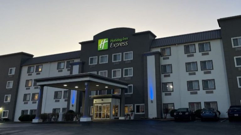 Holiday Inn Express Evansville – West