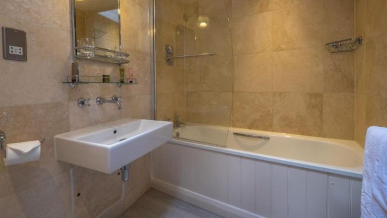 Lamb Inn Guesthouse
