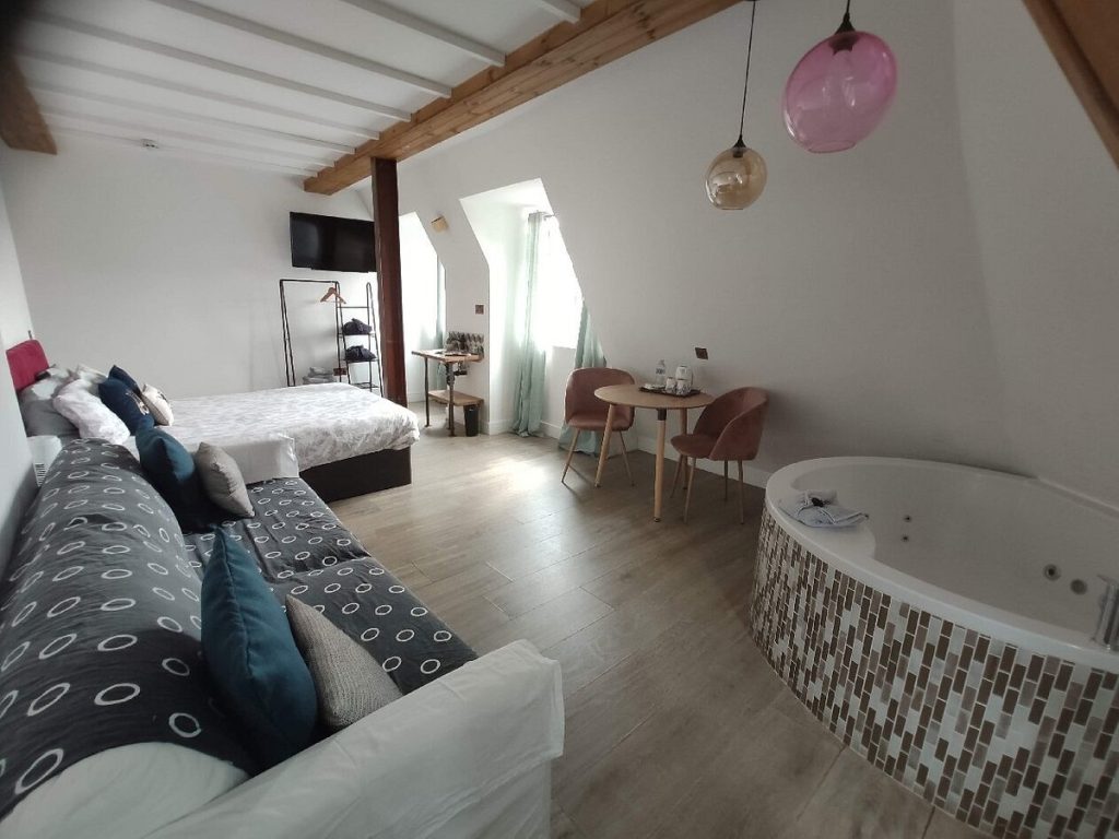 Angel Townhouse