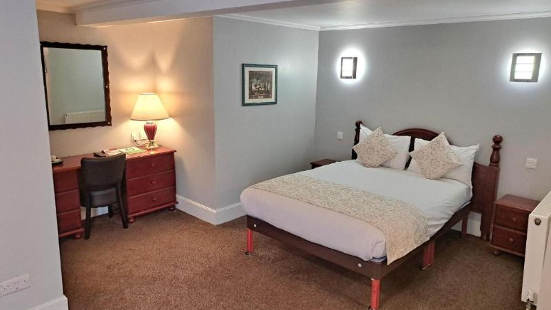 Prince of Wales Hotel Southport, room with private jacuzzi, photo 3