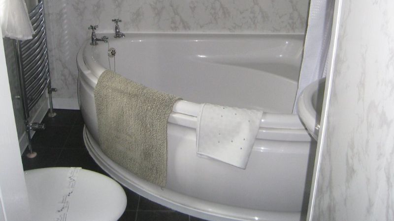 Rosebud Cottage Guest House 1 1 - jacuzzi hotel room