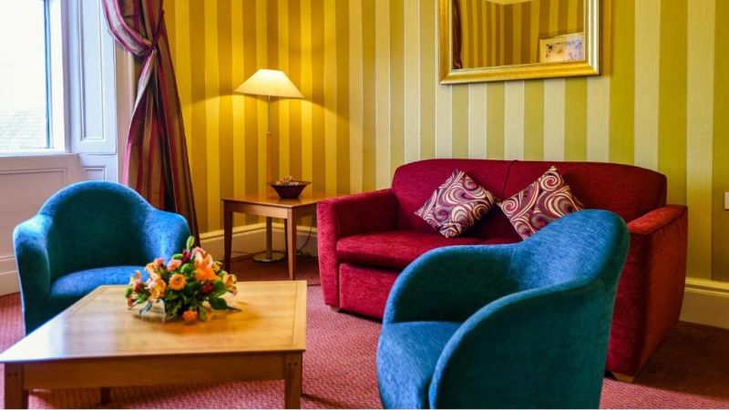 The Cairndale Hotel, room with private jacuzzi, photo 5