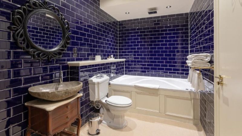 The Coal Exchange Hotel Cardiff, room with private jacuzzi, photo 2